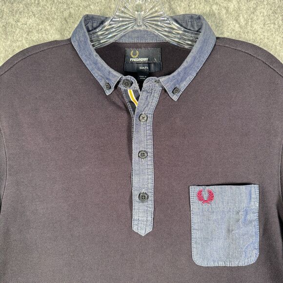 Fred Perry Shirt Mens Size Large Blue Short Sleeve Polo Slim Fit Chambray Accent - Picture 1 of 10